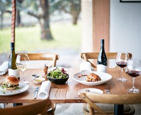 Yabby Lake Vineyard & Cellar Door - Kawana Tourism 4