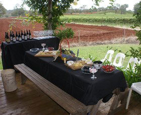 Toppers Mountain Wines - Kawana Tourism 1