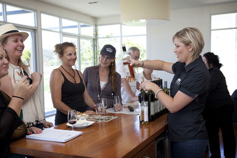 Bunnamagoo Wines - Kawana Tourism 1