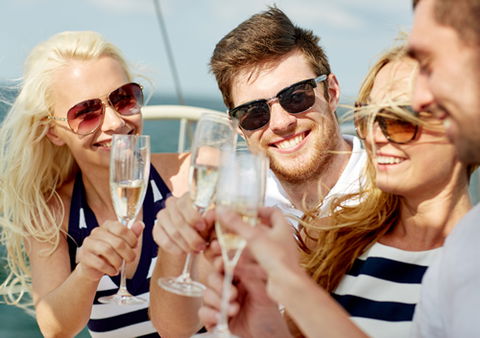 Vagabond Cruises - Kawana Tourism 4