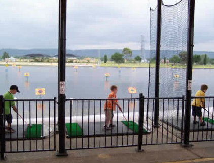 Aqua Golf - Kawana Tourism 0