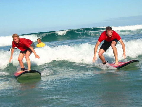 Byron Bay Style Surfing - Kawana Tourism 2