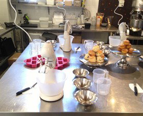 Baking Classes At The Sconery - Kawana Tourism 0