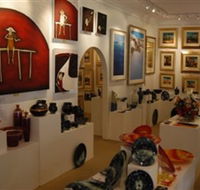Articles Fine Art Gallery - Kawana Tourism