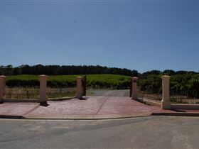 Grancari - Kawana Tourism 1