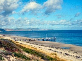 Normanville Beach - Kawana Tourism 1