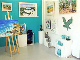 Artworks Gallery - Kawana Tourism 1