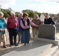 Wentworth Cemetery - Kawana Tourism