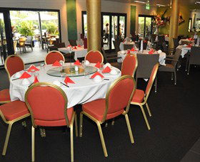 Loong Fong Seafood Restaurant - Kawana Tourism 1