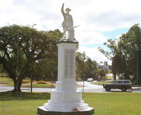 Atherton War Memorial - Kawana Tourism 0