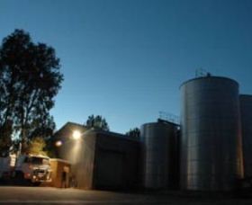 Toorak Wines - Kawana Tourism 0