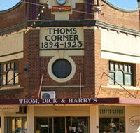 Thom Dick and Harrys - Kawana Tourism