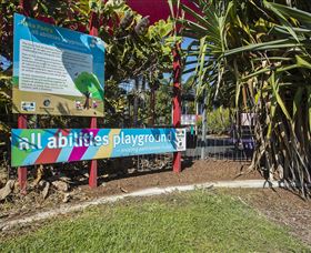 Bluewater Lagoon - Kawana Tourism 2