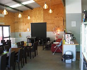 1u Cafe - Kawana Tourism 4