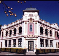 Moree Plains Gallery - Kawana Tourism