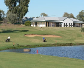 Yarrawonga Mulwala Golf Club Resort - Kawana Tourism 1