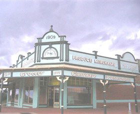 Up-To-Date Store Cultural And Learning Precinct - Kawana Tourism 3