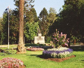Cameron Park - Kawana Tourism 0