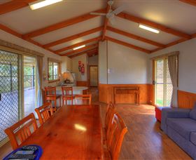 Inland Waters Holiday Parks Mookerawa Waters - Kawana Tourism 4