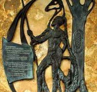 Red Chief Memorial - Kawana Tourism