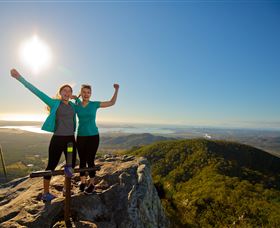 Mount Larcom Climb - Kawana Tourism 0