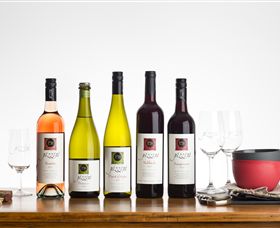 Pizzini Wines King Valley - Kawana Tourism 0