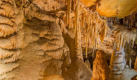Kooringa Cave - Kawana Tourism 2