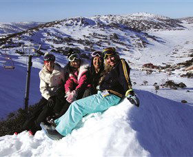 Charlotte Pass Snow Resort - Kawana Tourism 0