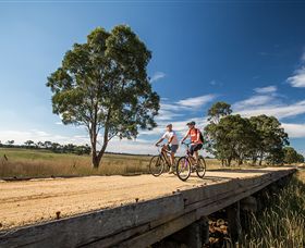 Gippsland Plains Rail Trail - Kawana Tourism 0