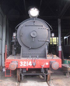Valley Heights Locomotive Depot Heritage Museum - Kawana Tourism 1