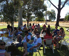 Ugly Duckling Wines - Kawana Tourism 2