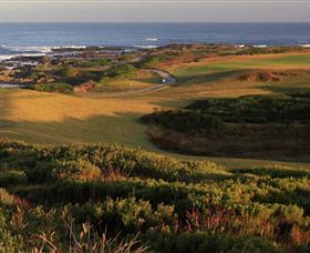 King Island Golf And Bowling Club Incorporated - Kawana Tourism 2