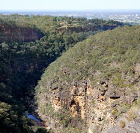 Glenbrook Gorge track - Kawana Tourism