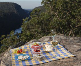 The Rock Lookout - Kawana Tourism 3