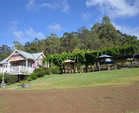 Wollombi Wines - Kawana Tourism 3