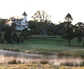 Camelot House - Kawana Tourism 0