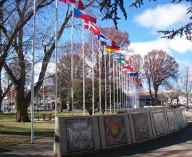 Lambie Town Walk - Kawana Tourism 5