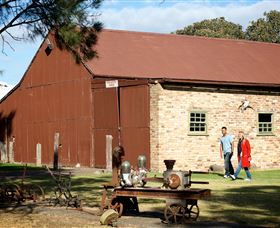 Gledswood Homestead And Winery - Kawana Tourism 0