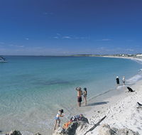 Port Beach - Kawana Tourism