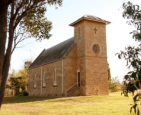 St Bedes Catholic Church - Kawana Tourism 0