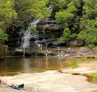 Somersby Falls picnic area - Kawana Tourism