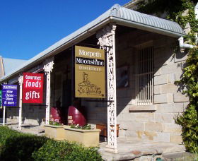 Morpeth Wine Cellars And Moonshine Distillery - Kawana Tourism 1