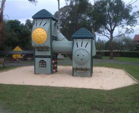 Amazement Farm And Fun Park / Cafe And Farmstay Accommodation - Kawana Tourism 1