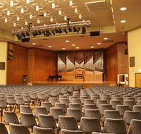 Wollongong Town Hall - Kawana Tourism