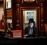 The Magicians Cabaret - Kawana Tourism
