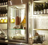 East Coast Lounge - Kawana Tourism