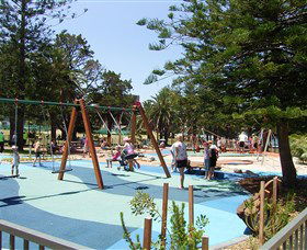 Shelly Park, Cronulla - Kawana Tourism 0