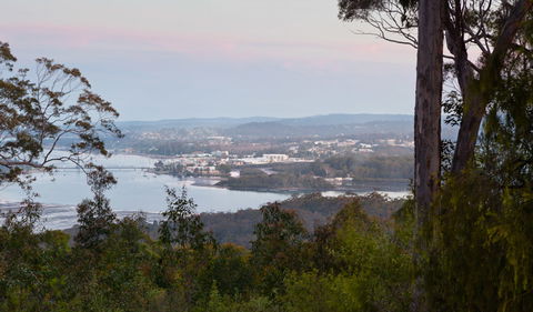 Holmes Lookout - Kawana Tourism 0