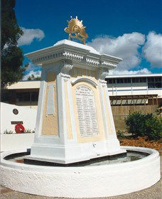 Beenleigh War Memorial - Kawana Tourism 1
