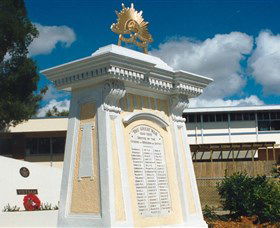 Beenleigh War Memorial - Kawana Tourism 0
